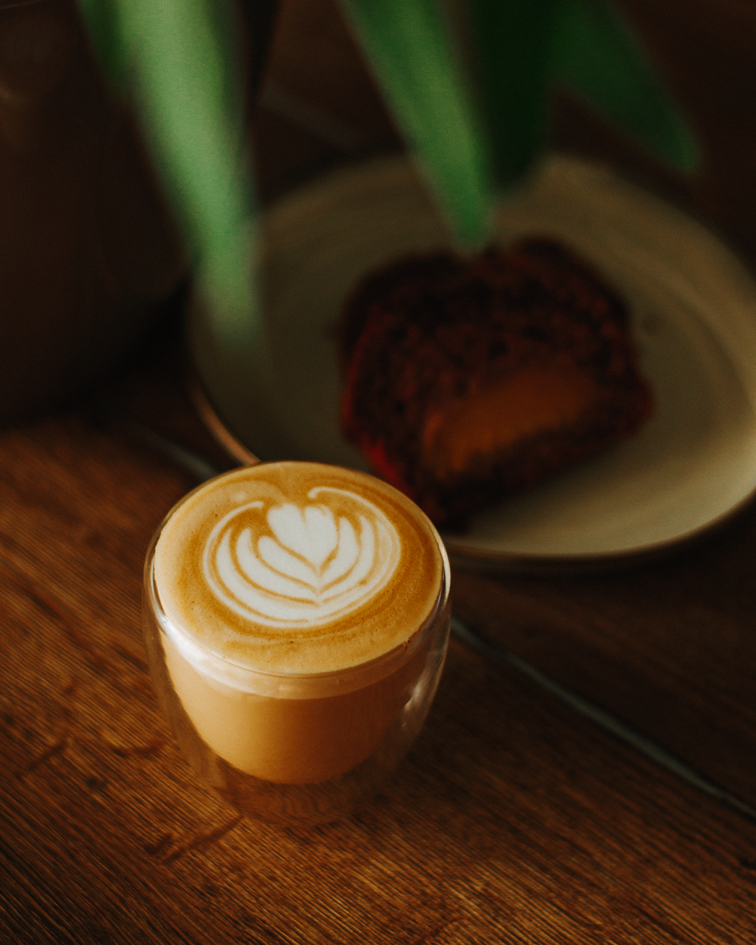 Coffee with a bit of something sweet - Latte & Peach Brownie